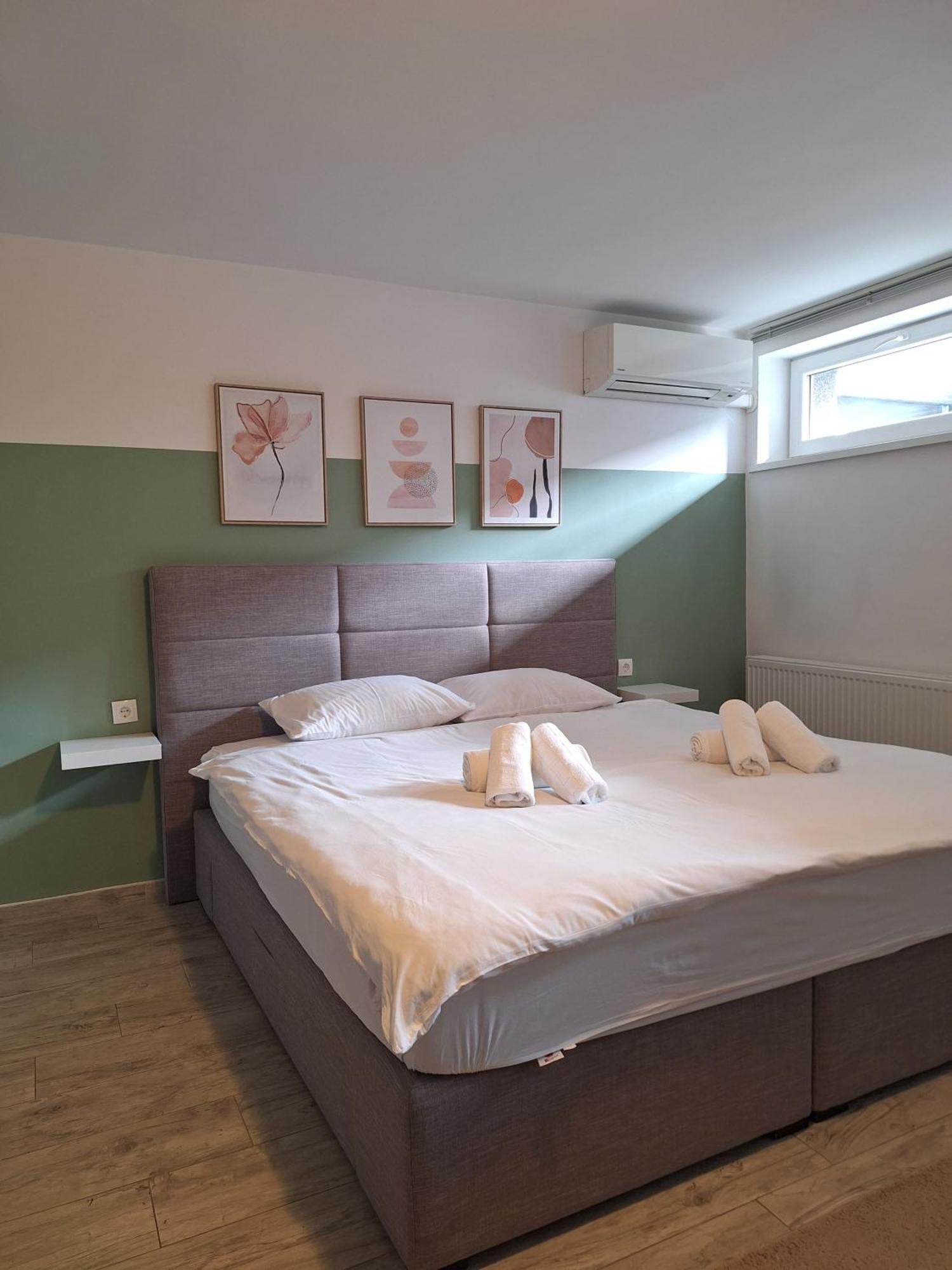 Comfort Rooms Remiza - Free Private Parking - Self Check-In Загреб Экстерьер фото
